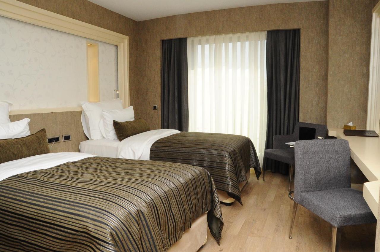 Limak Eurasia Luxury Hotel Istanbul Exterior photo