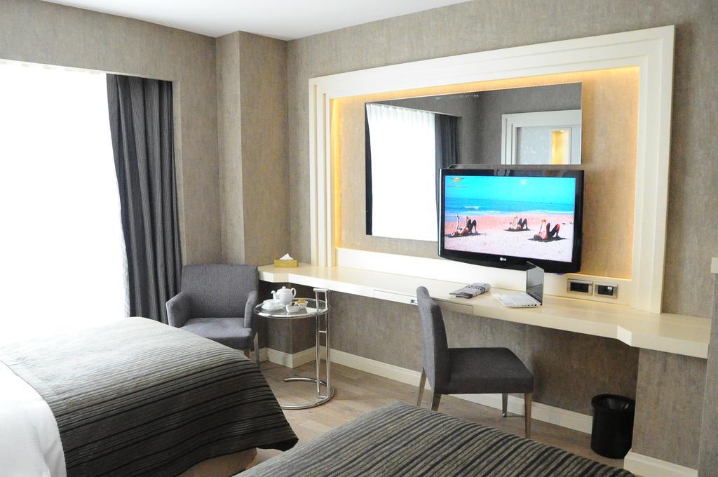 Limak Eurasia Luxury Hotel Istanbul Exterior photo